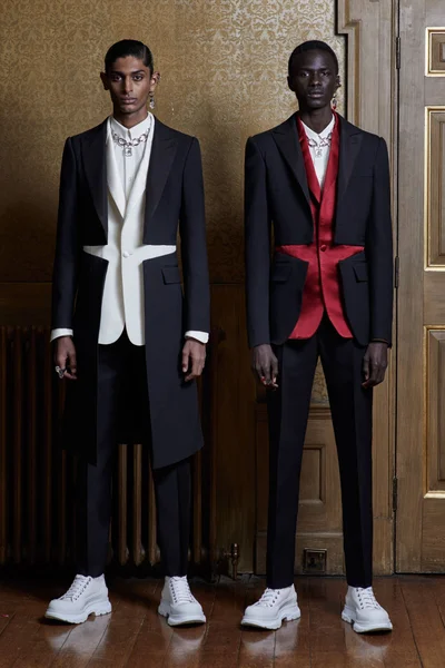 Look 20